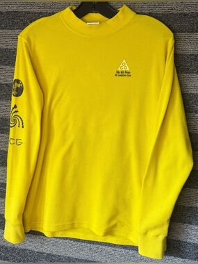 Vintage Y2K Nike ACG Yellow Long Sleeve Fitted Waffle Shirt Large EUC